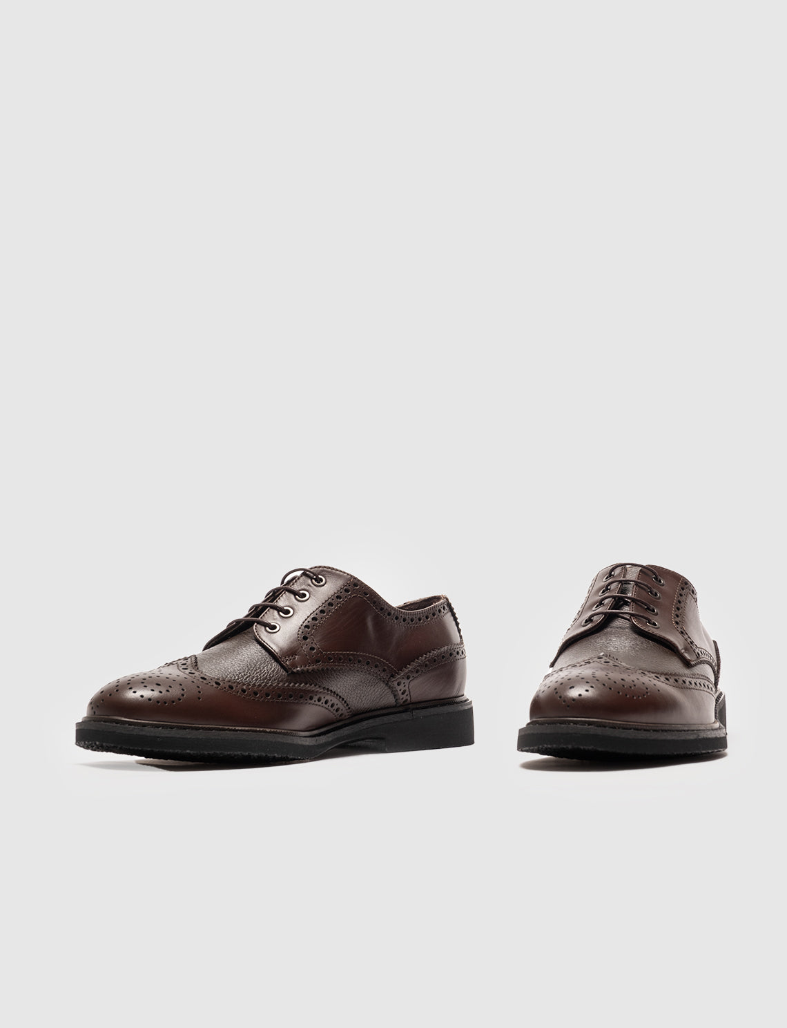 Men Brown Genuine Leather Wingtip Oxford Shoes