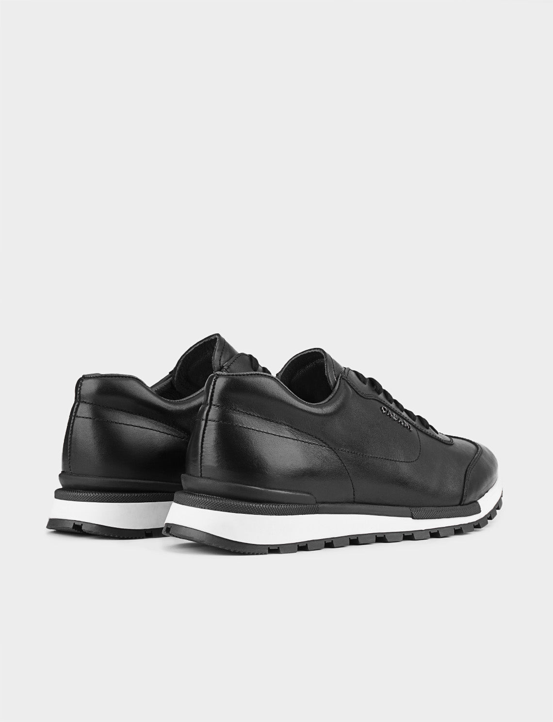 Men Black Genuine Leather Lace Up Front Sneakers