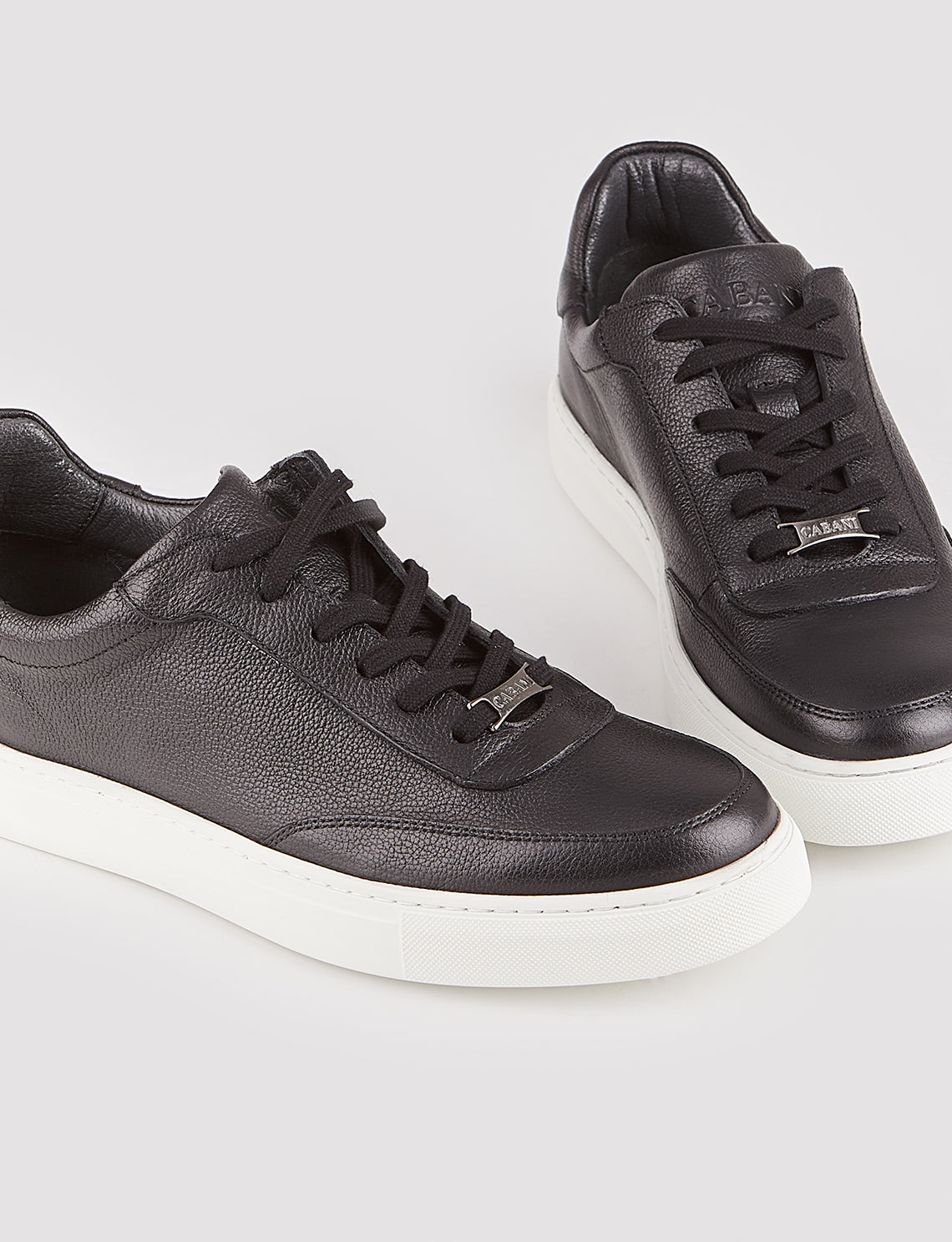 Men Black Genuine Leather Low Top Lace Up Skate Shoes