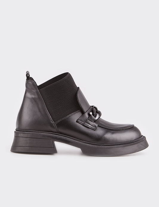 Women Black Genuine Leather Metal Decor Boots