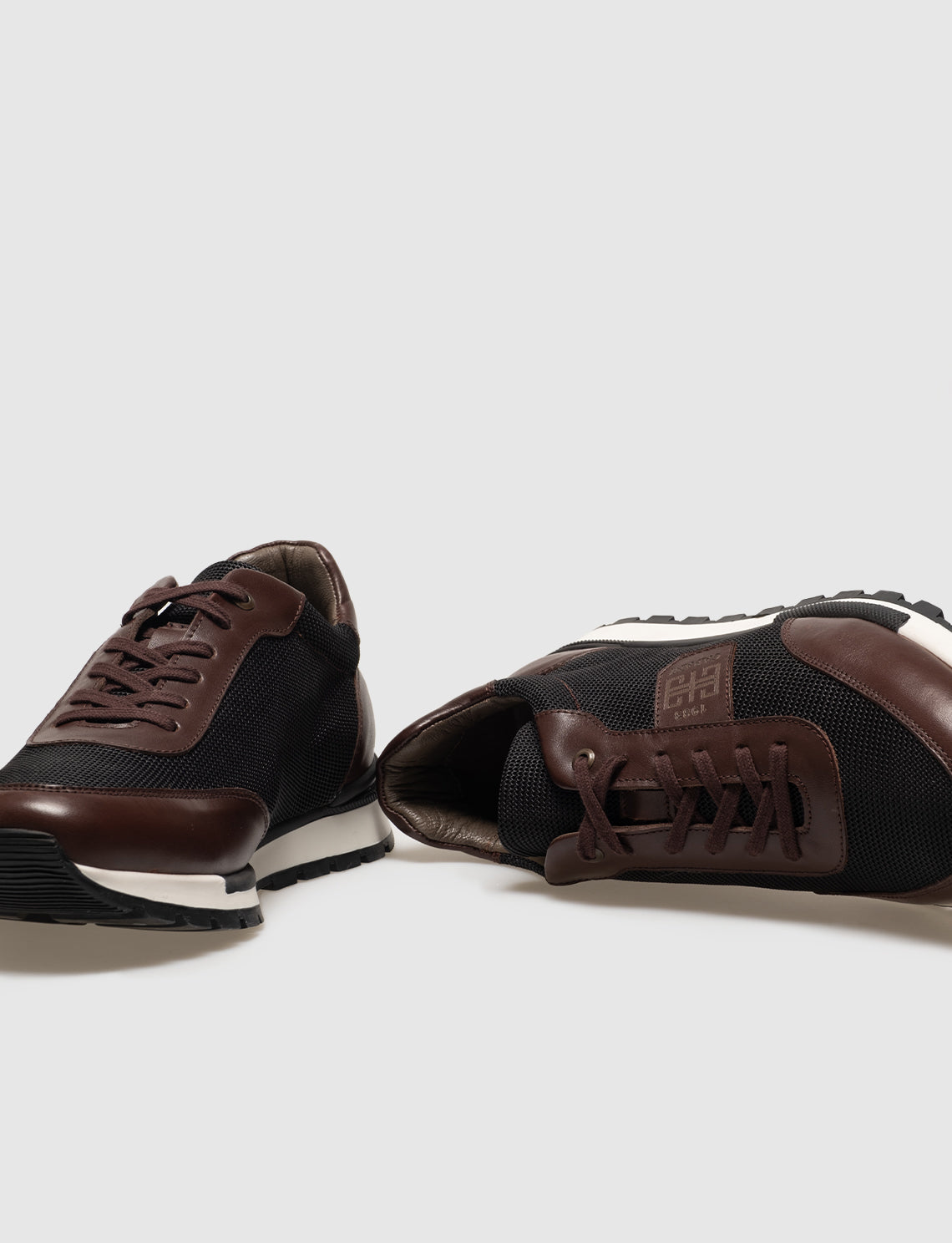 Men Brown Genuine Leather Lace Up Sneakers