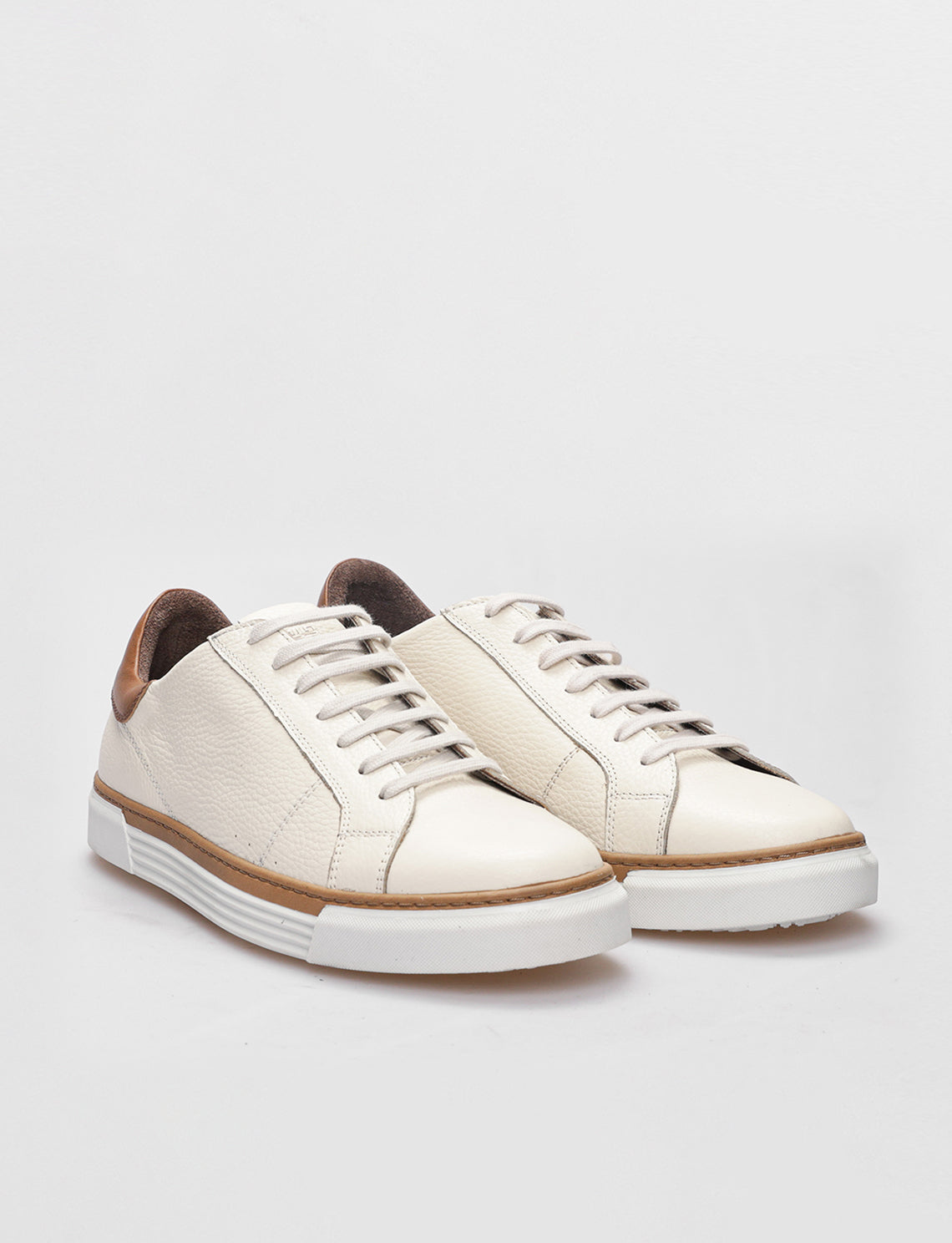 Men Beige Genuine Leather Lace Up Sneakers