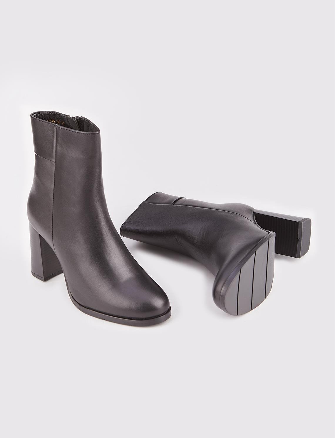 Women Black Genuine Leather Heeled Boots