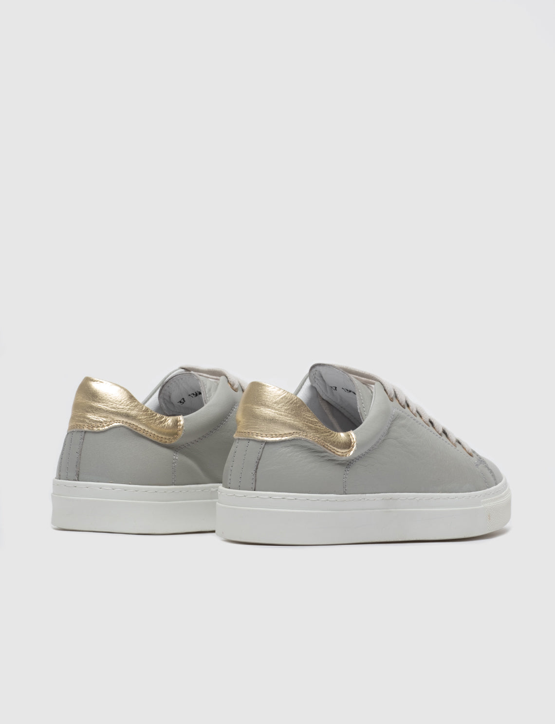 Cabani 136M1166 Kadın Rugan Hakiki Deri sneaker &spor 249 Vizon Antrasit - Gold-Kahve Rugan-Vizon Deri