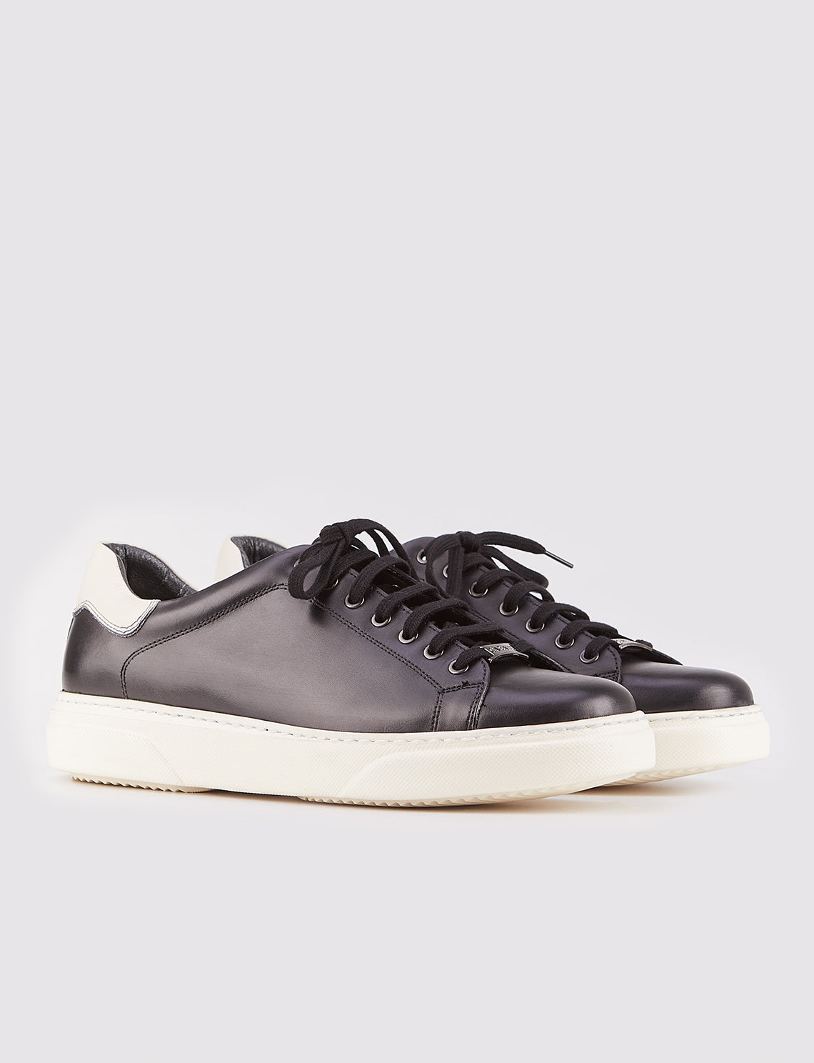 Cabani 162M1166 Erkek %100 Hakiki Deri sneaker &spor 751 Siyah Napa - Beyaz Zımbalı Napa