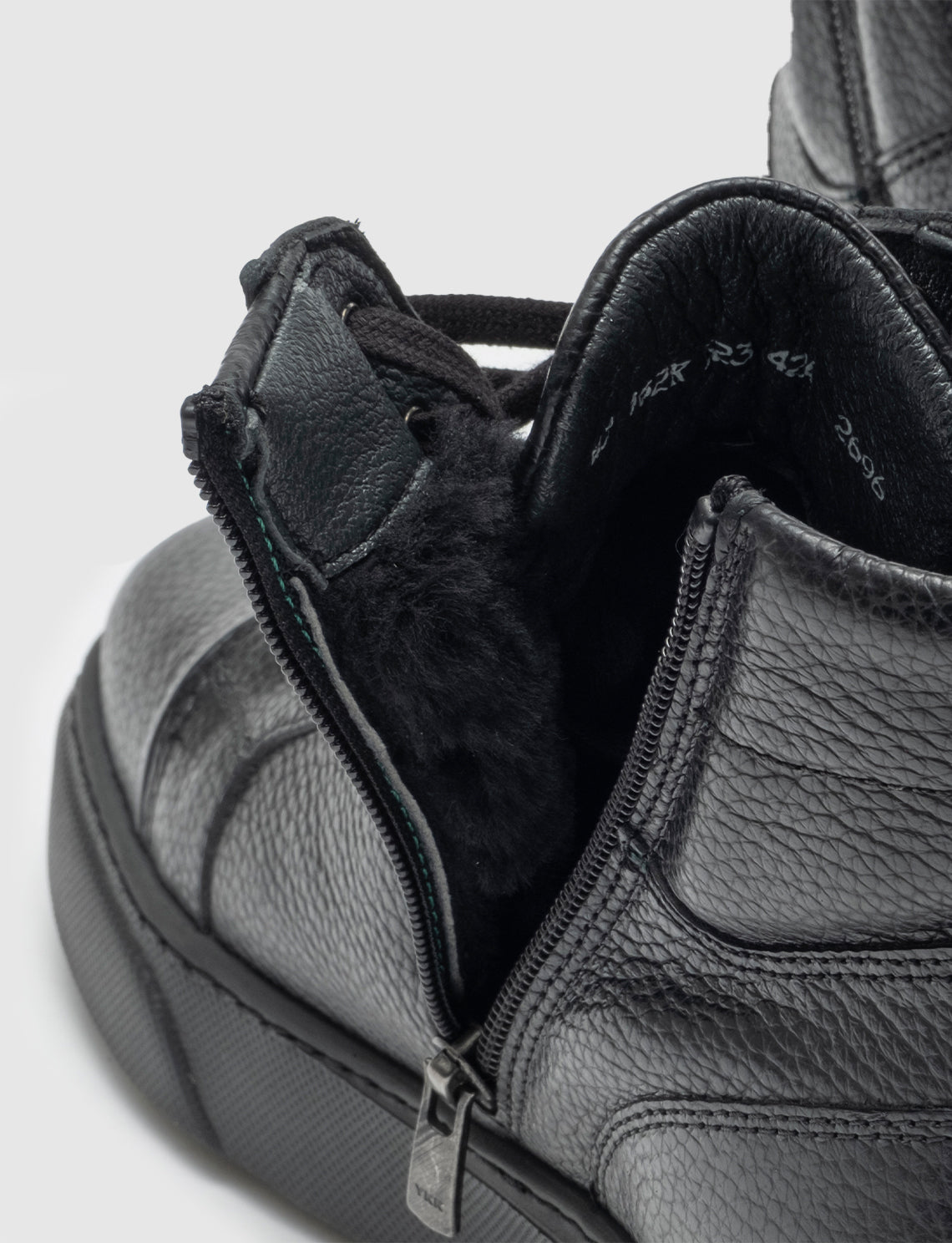 Cabani 162K523 Erkek %100 Hakiki Deri Günlük Bot Siyah