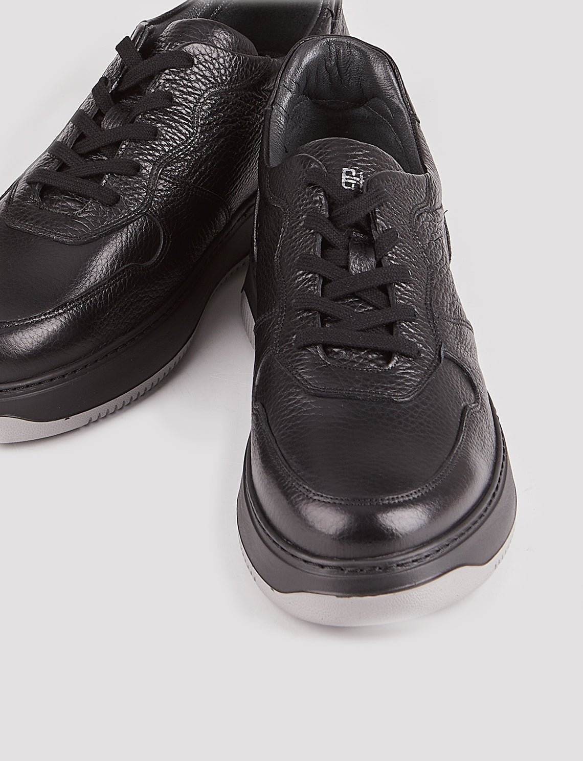 Men Black Genuine Leather Lace Up Sneakers