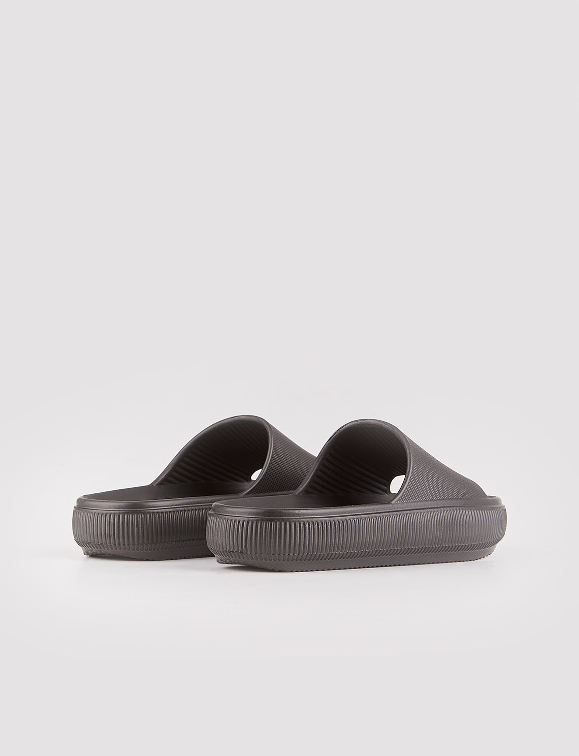 CEOX EZ0094.01 Kadın Vegan Deri Günlük Terlik Siyah