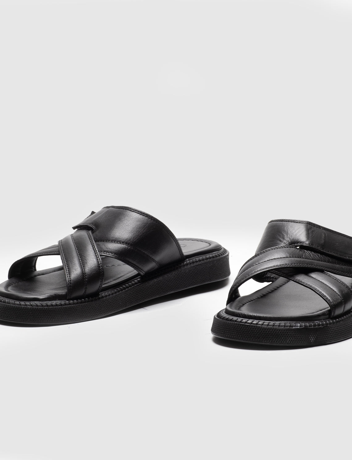 Cabani 410 Erkek %100 Hakiki Deri Günlük Siyah