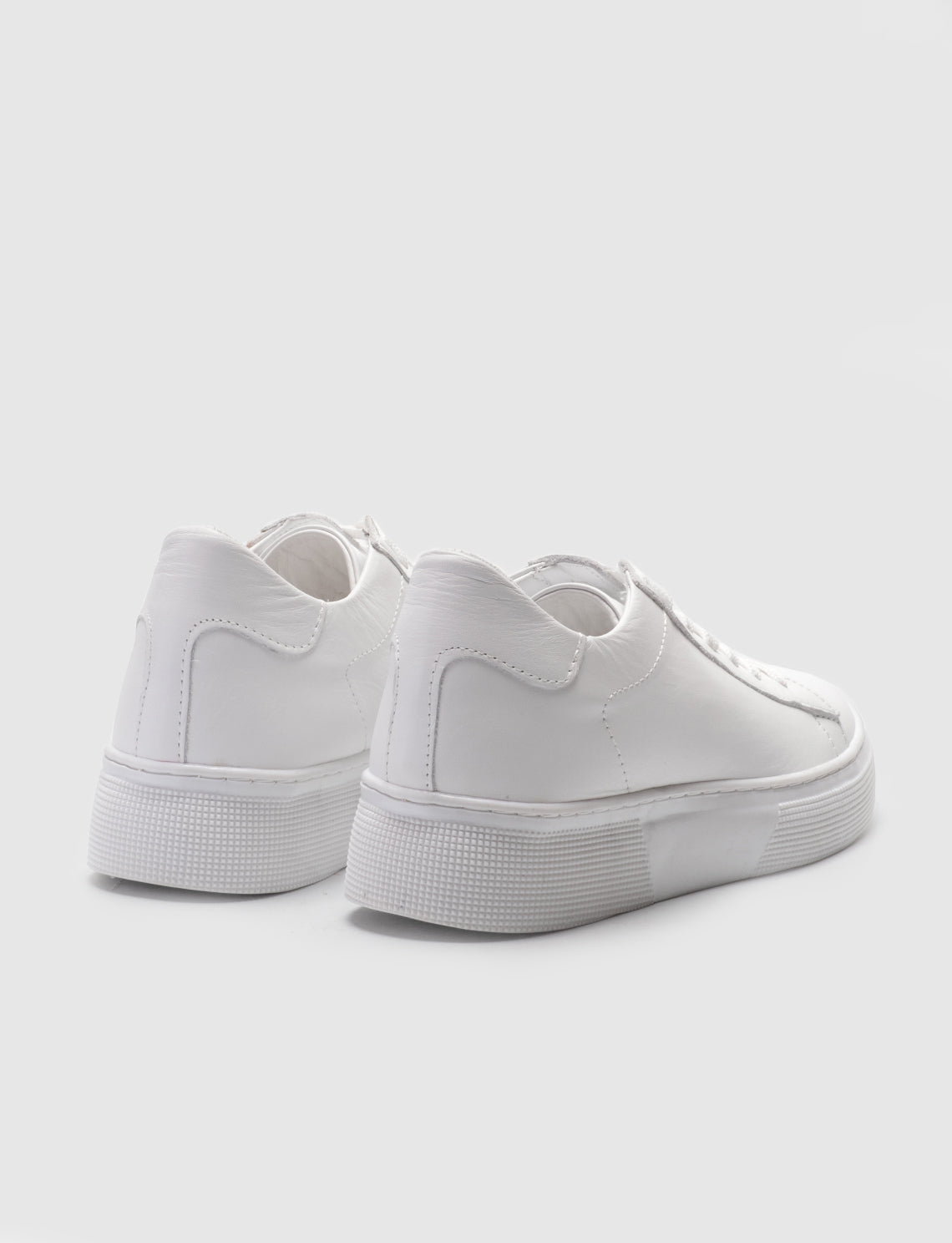 Women White Genuine Leather Lace Up Sneakers