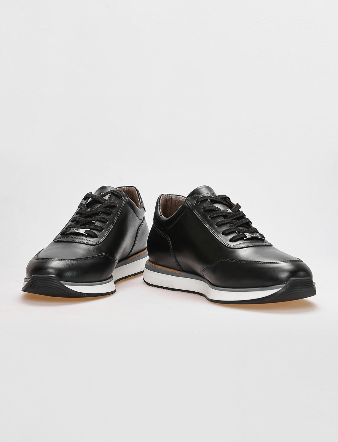 Cabani 570C1510 Erkek %100 Hakiki Deri Sneaker Ayakkabı 017 Siyah Antik-Siyah Geyik