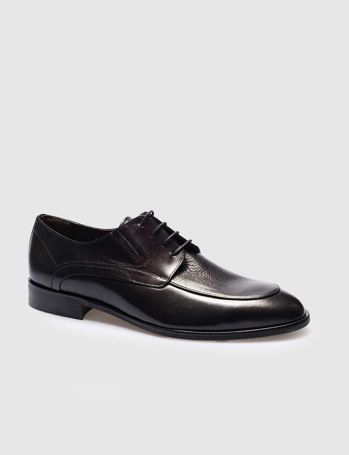 Men Black  Genuine Leather Classic Shoes